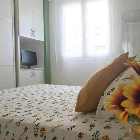 The Cozy Corner * Candelaria