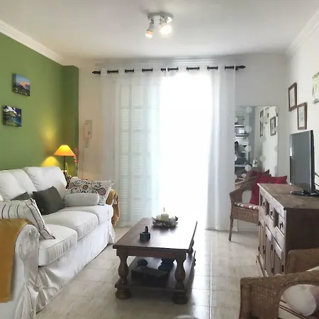 The Cozy Corner Candelaria